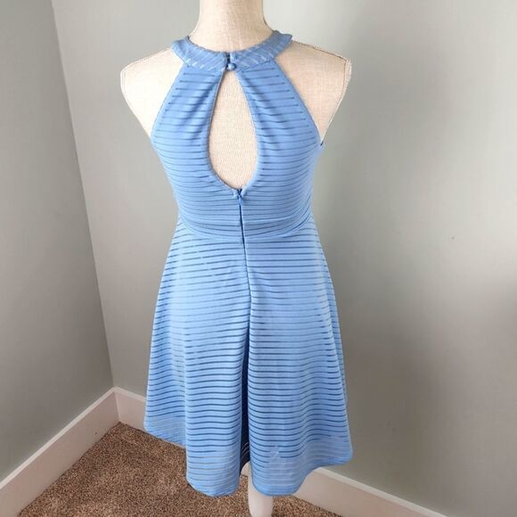 Altar'd State Strapless Tank Style Peep Back Midi Fit and Flare Dress Size Small - Picture 4 of 6